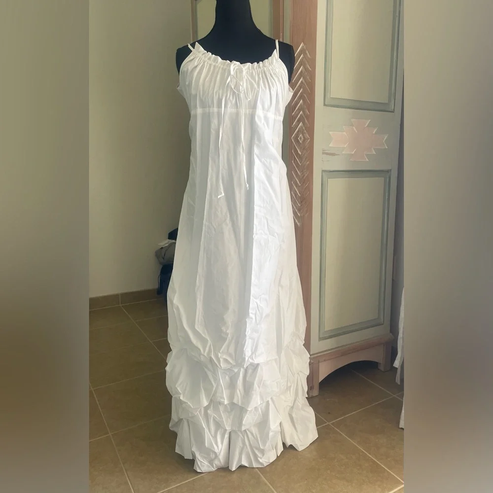 Moda | Maxi puff hem milkmaid bodice corset back dress. Size Medium. 100% cotton - Picture 8 of 8